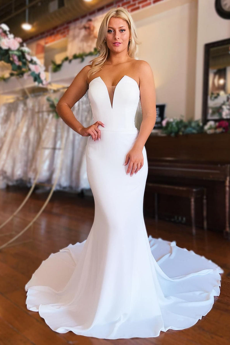 Simple wedding dress with long train sale