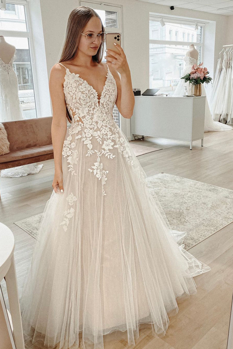 Boho A-Line Wedding Dresses Lace Appliques Spaghetti Straps V-Neck Bridal  Gowns