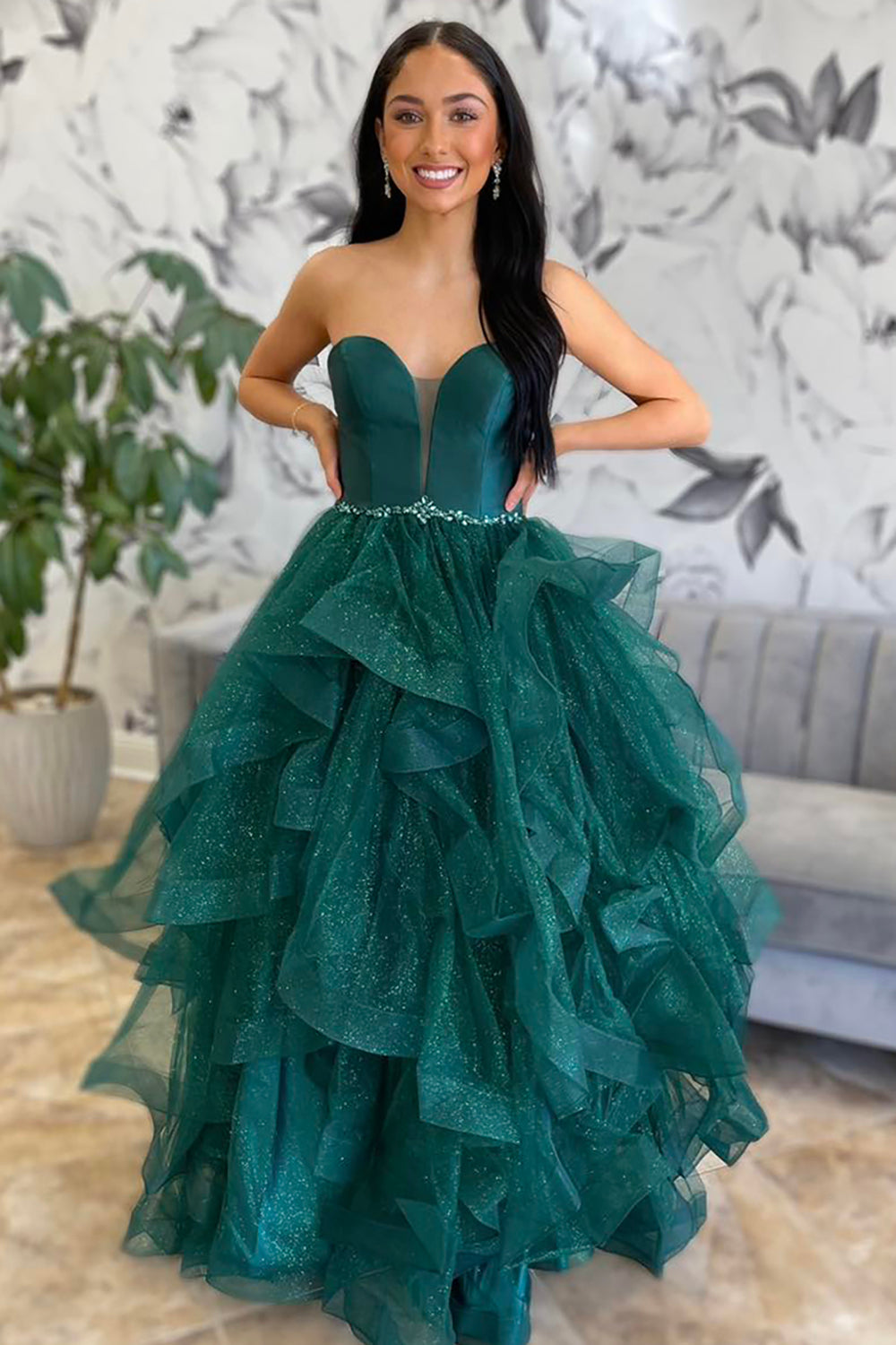 Glitter Princess Emerald Green Tulle Ball Gown Long Prom Dress with Ruffles