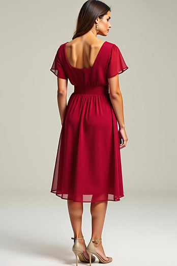 Red V-Neck Knee Length Chiffon Mother of the Bride Dress with Short Sleeves