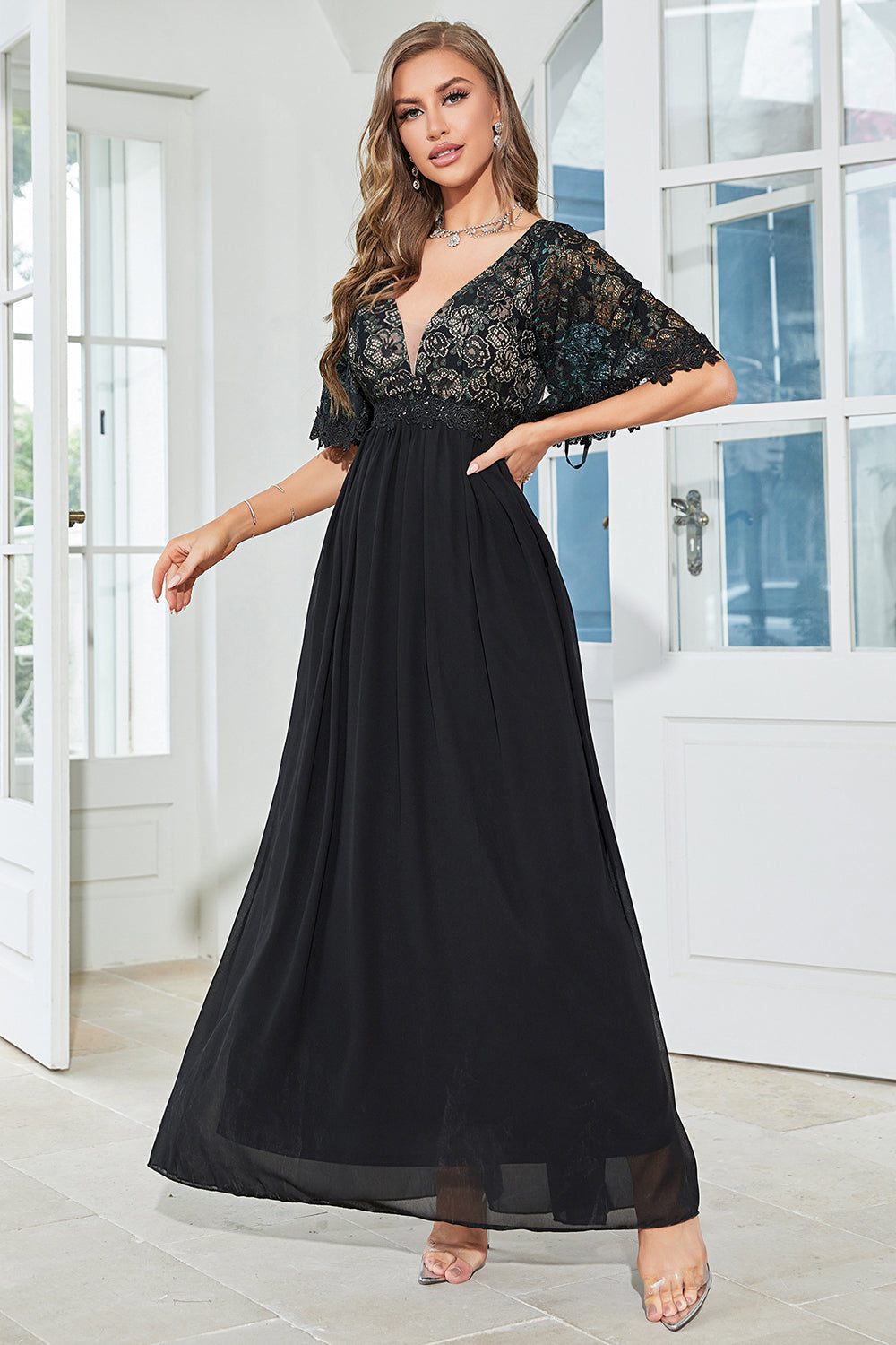 A-Line Chiffon Black Mother of Bride Dress with Short Sleeves