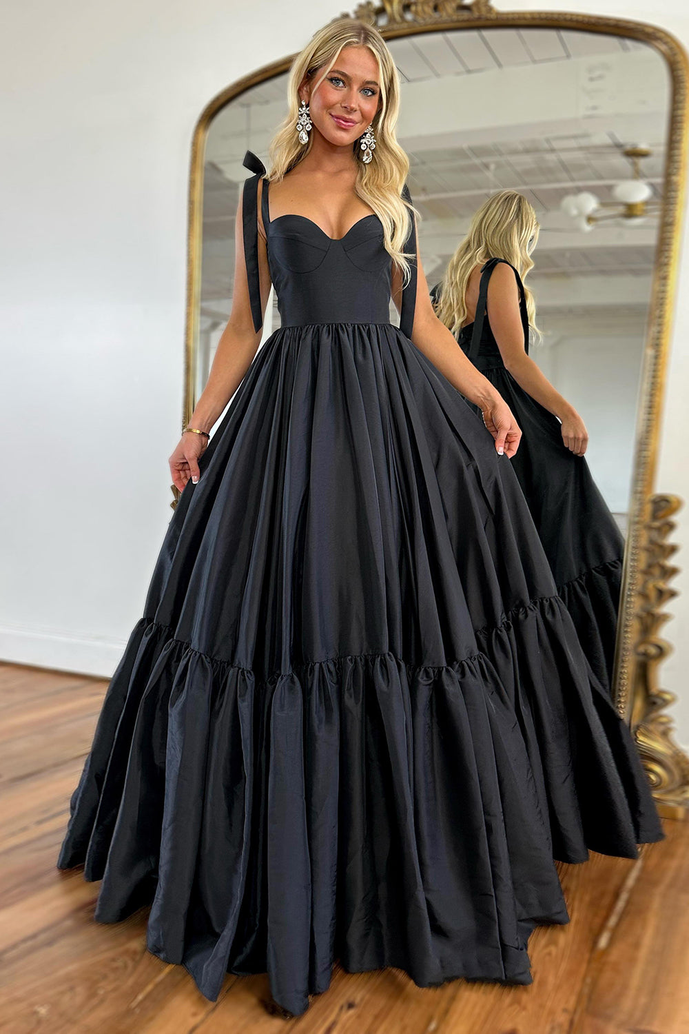 Black A-Line Ruffle Bow Tie Straps Long Prom Dress