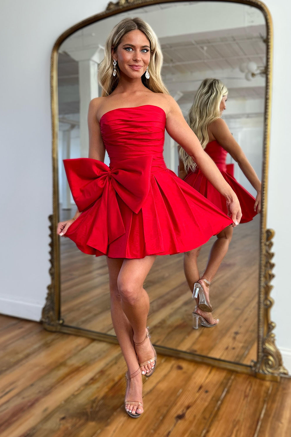 Queendancer Women Red Short Prom Dress with Bowknot A-Line Satin Strapless  Party Dress – queendanceruk