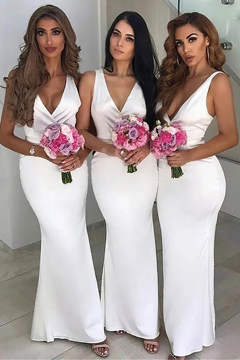 Load image into Gallery viewer, Mermaid Deep V-Neck Sleeveless White Bridesmaid Dress