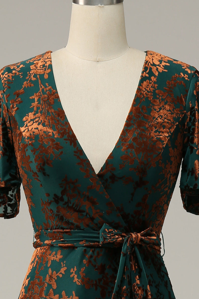 Load image into Gallery viewer, Burnout Velvet Dark Green Mother of Bride Dress