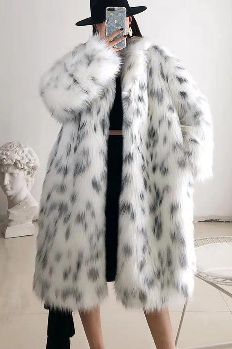 Load image into Gallery viewer, White Oversized Long Faux Fur Shearling Coat