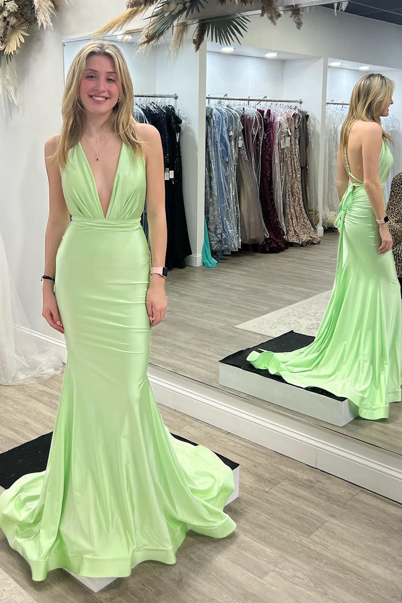 Load image into Gallery viewer, Mermaid Deep V-Neck Light Green Long Prom Dress