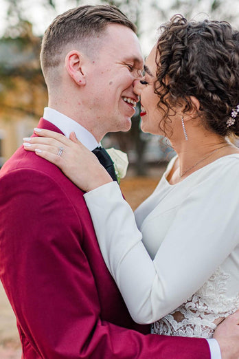 Fuchsia Notched Lapel Wedding Suit for Men