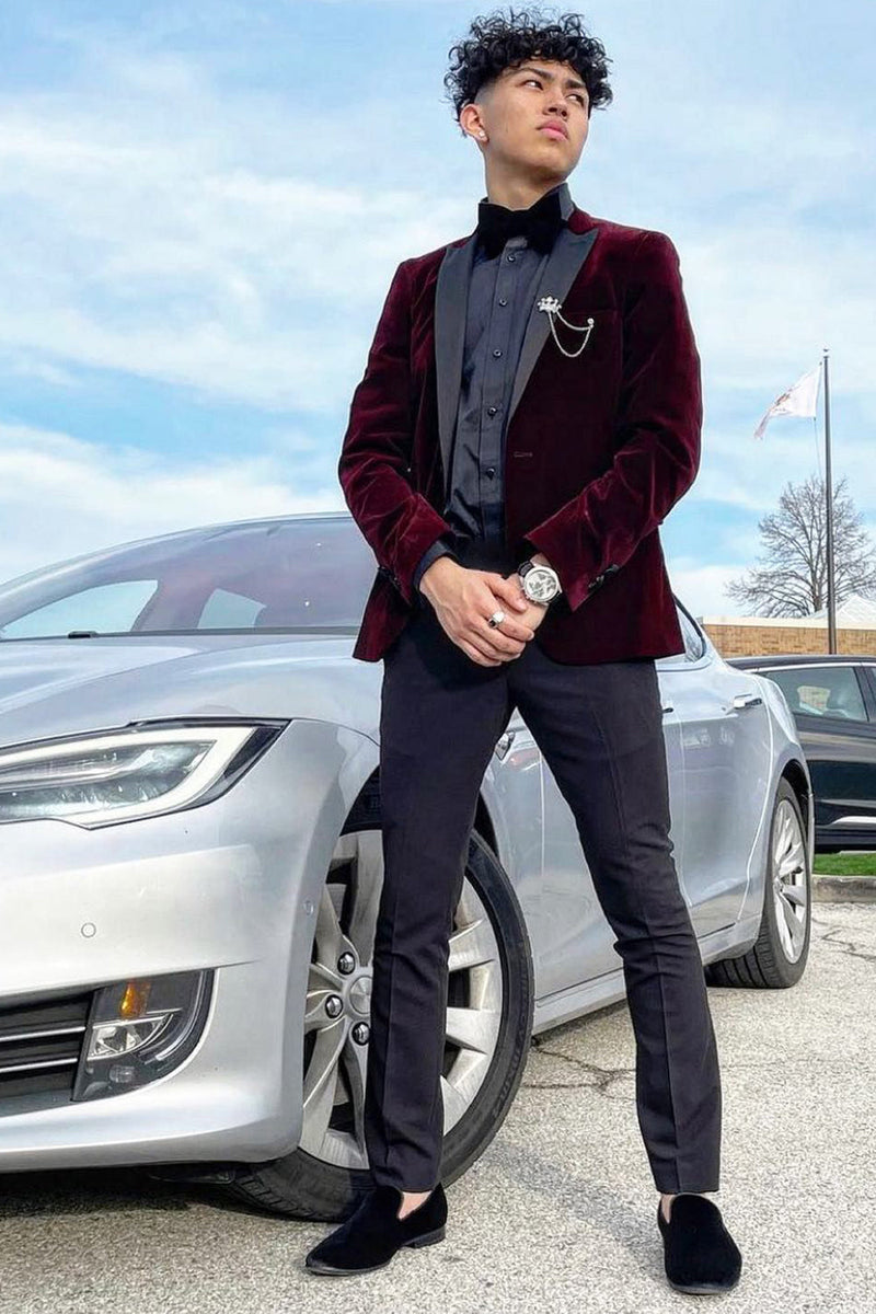 Load image into Gallery viewer, Peak Lapel Burgundy Velvet Men&#39;s Prom Blazer