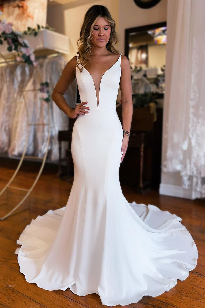 Load image into Gallery viewer, Simple White Mermaid Backless Boho Wedding Dress