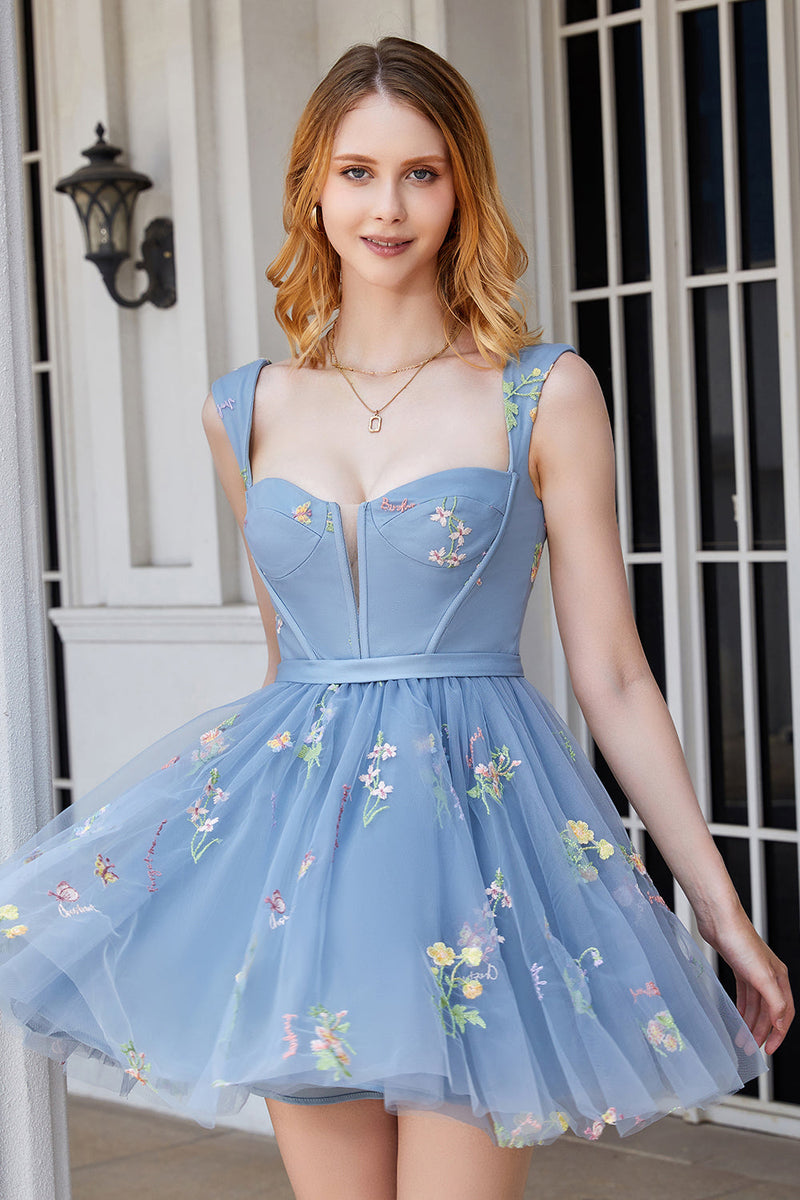 Load image into Gallery viewer, Cute A Line Sweetheart Grey Blue Short Prom Dress with Embroidery