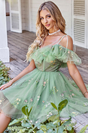 Off the Shoulder Ruffles Tulle Short Prom Dress with Embroidery